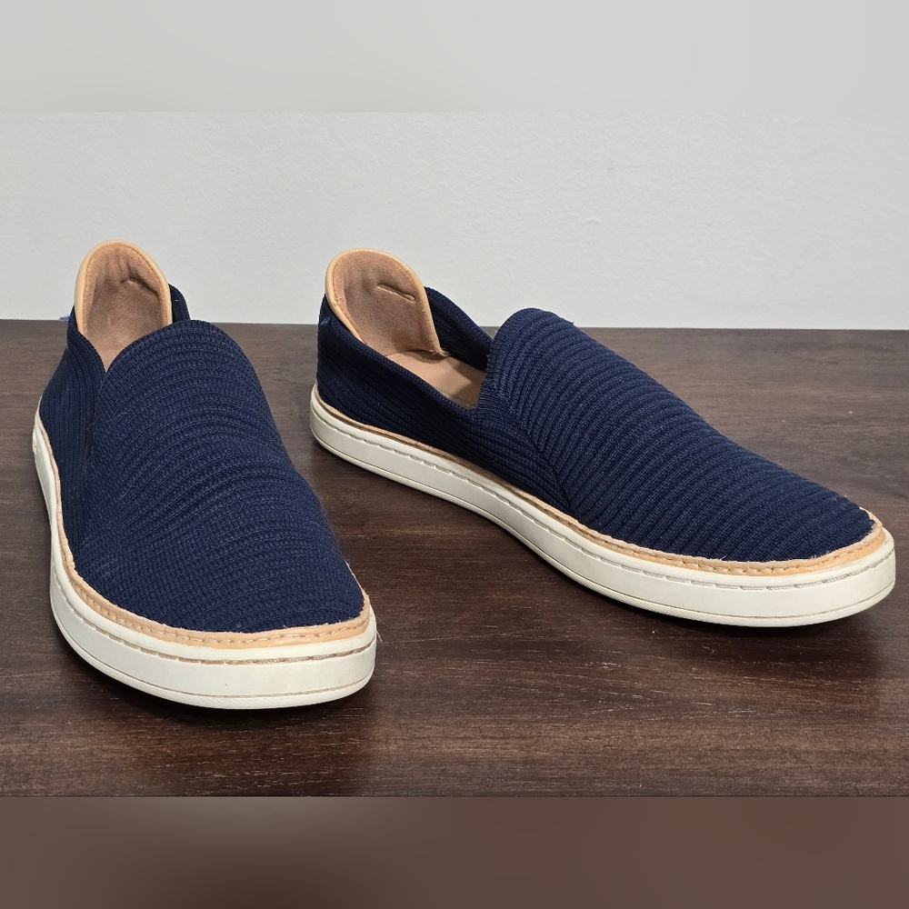 UGG Sammy Wavy Slip-on Sneaker Women's Size 7.5 - Picture 2 of 10